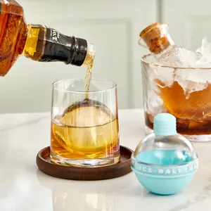 2023 Hot Sphere silicon ICE CUBE khay 2.5 inch Whisky Ice ball maker 4 gói Vòng Silicone Ice Cube khuôn