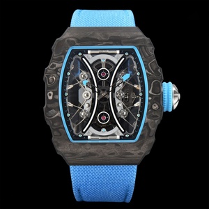 Hollowed-out Men's Sports Waterproof <b>Watch</b> with Carbon Fiber Material, Automatic <b>Mechanical</b> Movement and See-through case Back - Product Image 2