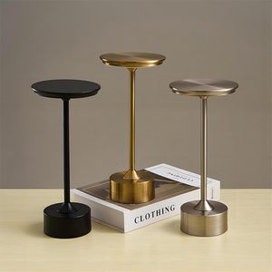 Lampe de table LED sans fil rechargeable à intensité variable tactile, portable, pour bars et restaurants, lampes de bureau modernes de luxe - Product Image 4