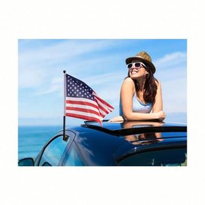 ธงโพลีเอสเตอร์ขนาดเล็ก 30*45 ซม. พิมพ์ลายตามสั่ง ปี 2025 ขายดี พร้อมที่ยึดธงบนคอนโซลรถยนต์ ทำจากไฟเบอร์กลาส สำหรับติดกระจกหน้ารถ - Product Image 3