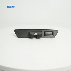 แผงปิดฝาท้ายรถยนต์ OEM 3Y5867608A สำหรับ Bentley Mulsanne ปี 2010-2020 - Product Image 1