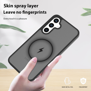 <span class=keywords><strong>Coque</strong></span> de téléphone magnétique sans fil transparente antichoc à effet peau en acrylique haute qualité pour Samsung <span class=keywords><strong>Galaxy</strong></span> A35 <span class=keywords><strong>5G</strong></span> - Nouveau - Product Image 3
