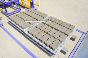 Máquina de bloques de cemento hidráulica para hacer bloques de hormigón, máquina de bloques de flujo completamente automática - Product Image 6