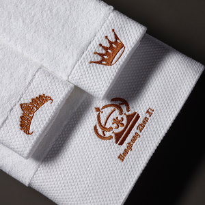 <span class=keywords><strong>Toalla</strong></span> de baño blanca de lujo y juego de toallas con logotipo personalizado al por mayor <span class=keywords><strong>600</strong></span> <span class=keywords><strong>gramos</strong></span> 100% algodón adulto tejido rectángulo sostenible Color sólido - Product Image 2