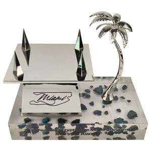 Vente en gros métal alliage d'aluminium gravé trophée personnalisé vache noix de coco perpétuel métal trophée tasse plaqué récompenses cadeaux - Product Image 3