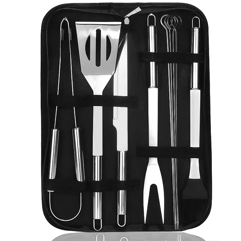 Meilleure vente ensemble d'outils de barbecue en acier inoxydable ustensile de barbecue en métal spatule fourchette pinces couteau brosse brochettes pour le camping en plein air