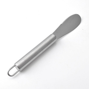 Espátula <span class=keywords><strong>para</strong></span> mantequilla SS430, herramienta de Cocina 3 en 1, rallador de mantequilla, rallador de borde dentado, verduras y frutas picadas - Product Image 1