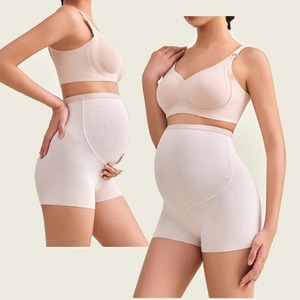Sous-vêtements de grossesse confortables en tricot pour femmes YIYI, culottes de maternité à taille haute antidérapantes, shorts de grossesse extensibles sans couture - Product Image 1
