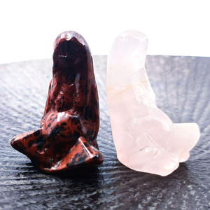 Artisanat en cristal naturel, minerai, sculpture de la Mère Terre, sculptée, déesse de la Terre, Gaia, ornements - Product Image 1