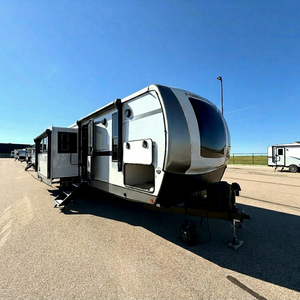 Caravane Mini 4x4 Moderne Économique pour 4 Personnes, Remorque de Camping Tout-Terrain en Fibre de Verre avec Douche et Toilettes, Aventure en Plein Air, Camping-car de Luxe - Product Image 1