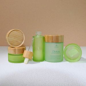Frascos de bambú verde personalizado vacíos ambientales para exfoliante, <span class=keywords><strong>mantequilla</strong></span> corporal, crema facial, tarros de vidrio cosméticos esmerilados con tapa - Product Image 3
