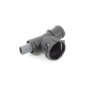 Tuyau <span class=keywords><strong>de</strong></span> <span class=keywords><strong>refroidissement</strong></span> supérieur du radiateur OEM 5Q0122291T pour VW <span class=keywords><strong>GOLF</strong></span> TIGUAN AUDI A3 2012, tuyau <span class=keywords><strong>de</strong></span> <span class=keywords><strong>refroidissement</strong></span> du radiateur du moteur - Product Image 4