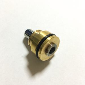 Hoge Kwaliteit E200b Graafmachine Regelklep <span class=keywords><strong>Joystick</strong></span> <span class=keywords><strong>Pusher</strong></span> 10*10 Voor Bouwmachines Onderdelen - Product Image 1