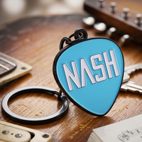 Porte-clés promotionnel en gros en alliage de zinc, forme plectre de guitare, logo émaillé, étiquette métallique personnalisée, porte-clés avec logo sur mesure