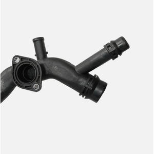 ท่อหล่อเย็น Audi A6 Q7 Volkswagen Touareg รุ่น 06E121045T SG009 อะไหล่ทดแทน ท่อพลาสติก เทอร์โมสตัทเครื่องยนต์ - Product Image 2