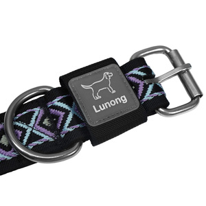 Collier tactique pour chien en nylon réglable avec boucle en métal, anneau en D et doublure en maille respirante, personnalisable pour les promenades en extérieur - Product Image 2