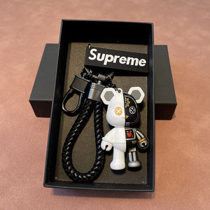 ميدالية مفاتيح سيارة عصرية وراقية على شكل دب ميكانيكي من البلاستيك، هدية شخصية للأزواج، دمية ثلاثية الأبعاد، قلادة معلقة صغيرة للحقائب - Product Image 2