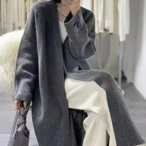 Wholesale customized sheep wool loose and fashionable long women's knitted cardigan with a high-end feel