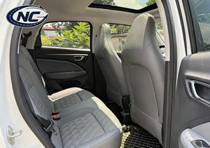 Auto Elettrica Usata Leapmotor 2023 T03 Edizione Lusso con Autonomia di 400 km - Product Image 6