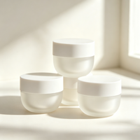 Pot en PET givré de 30 ml avec couvercle blanc mat, pot cosmétique en plastique vide pour crème pour le visage, beurre corporel, emballage de soins de la peau, logo personnalisé