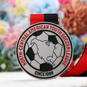 Medaglia Sportiva da Calcio Personalizzata 3D Monofacciale Placcata Oro e Argento in Lega di Zinco con Logo e Lettere - Product Image 4