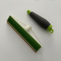 Qingle Tragbarer Tierhaarent ferner Metall Hunde haarsc haber Besen Teppich Rechen für Tierhaaren tfernungs bürste mit langem Griff