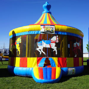 Château gonflable avec cadran pour enfants, vente en gros - Product Image 1