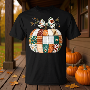 Camiseta de otoño con estampado floral de calabaza y lazo estilo coquette para Halloween - Product Image 3