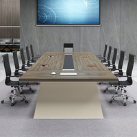 Grand bureau de travail multifonctionnel moderne et épuré en panneaux de mélamine, avec pieds en aluminium, pour usage commercial, écoles et hôpitaux