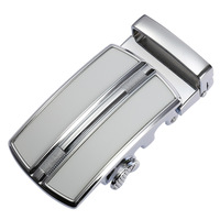 Ceinture Homme Nouvelle Tendance à Boucle Automatique en Alliage à Cliquet avec Marquage Laser pour Homme, Vente en Gros d'Usine, Stock OEM LY36-0257