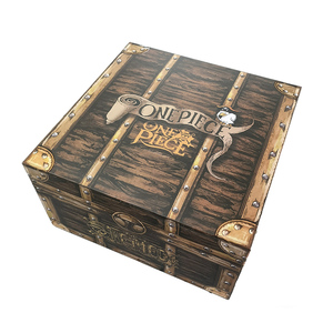 Caja de Regalo Rígida Estilo Cofre del Tesoro con Tapa y Correa de Sujeción, Empaque Premium para Coleccionables de Anime, Sets Sorpresa y Artículos Coleccionables - Product Image 1