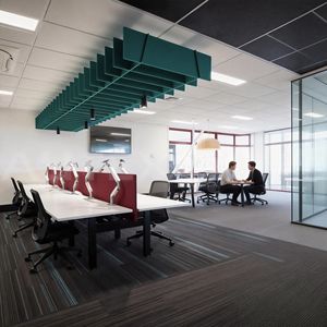 Panneaux acoustiques suspendus pour <span class=keywords><strong>plafond</strong></span> de bureau, en feutre PET 100%, absorbant le son, réduisant le bruit, pour bâtiments commerciaux - Product Image 5