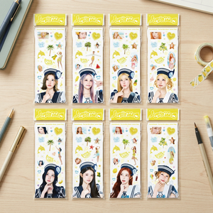 [เวอร์ชั่นสุ่ม] Hearts2Hearts มินิอัลบั้มชุดที่ 2 [Lemon Tang] (เวอร์ชั่นสติ๊กเกอร์) สมาร์ทอัลบั้ม (Smart Album) ของแท้จากเกาหลี สำหรับแฟนคลับเคป๊อป พร้อมคิวอาร์โค้ดและ NFC - Product Image 3