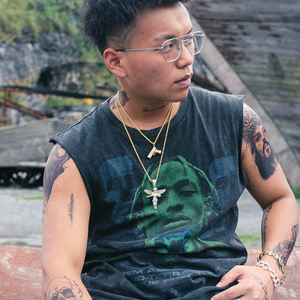 قلادة رجالي بتصميم جديد من JINSE, قلادة رجالي بتصميم شخصية من أحجار الزركونيا المكعبة ، قلادة مزدوجة مطلية بالذهب - Product Image 3