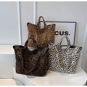 Fashionable Leopard Canvas Tote <b>Bag</b> Trim Accents and Zipper Closure for <b>Women</b> Casual <b>Weekend</b> Beach Outing Carry - Product Image 1