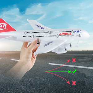 Airbus A380 Boeing <span class=keywords><strong>747</strong></span> 2.4G di aeroplano telecomandato giocattolo ad ala fissa aereo giroscopio all'aperto modello di aereo motore perfetto regalo per