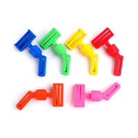 Clip de fixation rapide en plastique pour ceinture de football ou de rugby avec drapeau