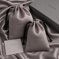 Luxe haute qualité cheveux soie cordon sacs Satin perruque cheveux sacs-cadeaux pochettes pour la fête d'anniversaire de faveur de mariage
