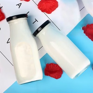 L Wholesale Sale Transparent Glass <strong>Milk</strong> Bottles Various Sizes <strong>200ml</strong> 250ml 300ml 500ml 1000ml Screw Shape Tequila Cork - Product Image 2