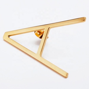 18k सोने चढ़ाना स्टेनलेस स्टील के गहने प्रारंभिक पत्र स्टड कान की बाली राजधानियों सोने के रंग एकल कान की बाली EEF1012 - Product Image 4