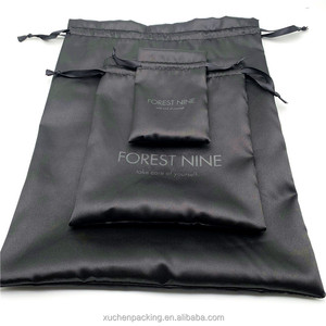 Sang Trọng Màu Đen <span class=keywords><strong>Satin</strong></span> Túi Bụi Với Sáng Bóng Màu Đen Logo Tùy Chỉnh <span class=keywords><strong>Satin</strong></span> Dây Kéo Túi Cho Mỹ Phẩm - Product Image 5