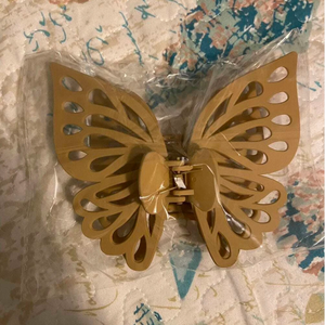 Qianjin工場卸売ダブル中空シャーククリップつや消しマット大型プラスチックバタフライヘアクロー - Product Image 6