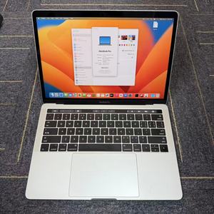 แล็ปท็อปธุรกิจน้ำหนักเบาขนาด 13.3 นิ้ว รุ่น A1706 ปี 2016-2017 i7 แรม 16GB ความจุ 256GB พร้อม Touch Bar - Product Image 1
