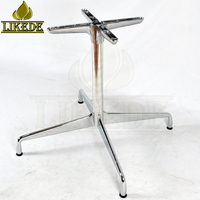 Pied de base de table robuste en aluminium massif chromé pour l'extérieur