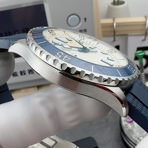 Reloj analógico para hombre, resistente al agua y duradero, reloj deportivo de pulsera inspirado en la aviación. - Product Image 4