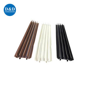 Joints inférieurs <span class=keywords><strong>de</strong></span> <span class=keywords><strong>porte</strong></span> en caoutchouc Bande d'étanchéité flexible Isolation <span class=keywords><strong>de</strong></span> <span class=keywords><strong>porte</strong></span> en PVC pour <span class=keywords><strong>porte</strong></span> externe ou interne - Product Image 4
