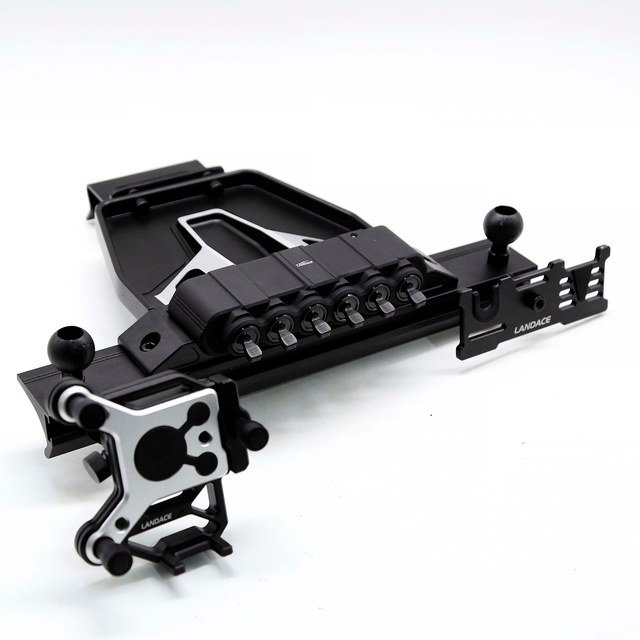 4x4 Off Road Aluminum Center Console Bracket with 6 Gang Switch Panel Phone Holder Hand Mic Radio Mount for GWM Tank 300