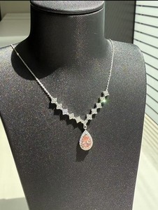 Luxeora quà tặng sang trọng 18K vàng Vòng cổ Lê cắt Hồng 2ct phòng thí nghiệm phát triển kim cương của phụ nữ Lê Hình dạng mặt dây chuyền đính hôn Dây chuyền tốt - Product Image 3