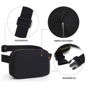 Riñoneras Deportivas de Moda al por Mayor, con Logotipo Personalizado, Gran Capacidad, Impermeables, de Nailon, para Correr y Gimnasio - Product Image 3