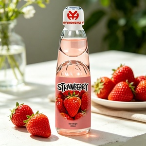 Boisson pétillante aromatisée à la <span class=keywords><strong>fraise</strong></span> 200 ml – Mini bouteille en verre – <span class=keywords><strong>Liqueur</strong></span> de fruits sucrée – Boisson de fête portable – Mini soda à la <span class=keywords><strong>fraise</strong></span> - Product Image 1